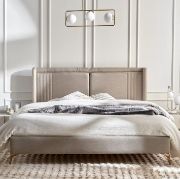 Upholstered kingsize bed