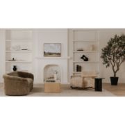 Upholstered Lounge Chair – Timeless Elegance & Comfort