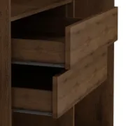 A practical and modern 3-section wardrobe