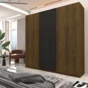 A practical and modern 3-section wardrobe