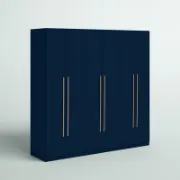 A practical and modern 3-section wardrobe