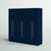 A practical and modern 3-section wardrobe