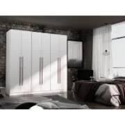 A practical and modern 3-section wardrobe